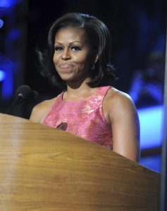 michelle-obama-l-ar-invinge-pe-donald-trump